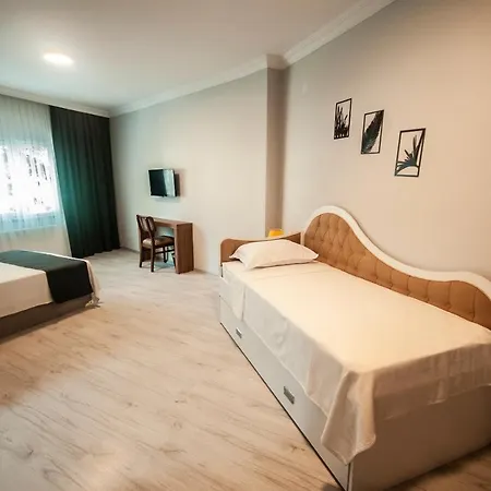 Milaroom Αδριανούπολη